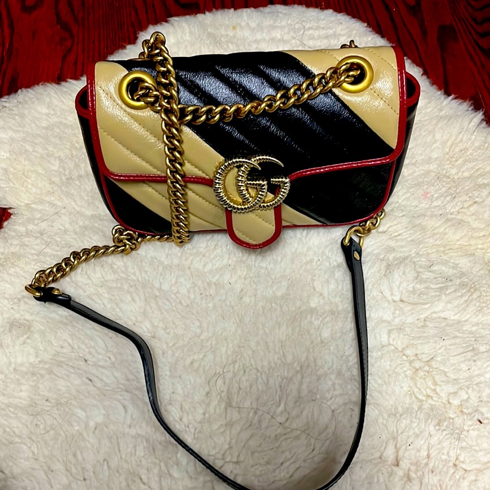 Gucci mini cross body GG Marmount - Picture 4 of 4